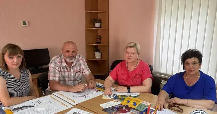 Фото: Харківська філія Харківського ОЦЗ Фахівці служби зайнятості обговорили стан ринку праці в Нововодолазькій громаді на порталі Gromada Group