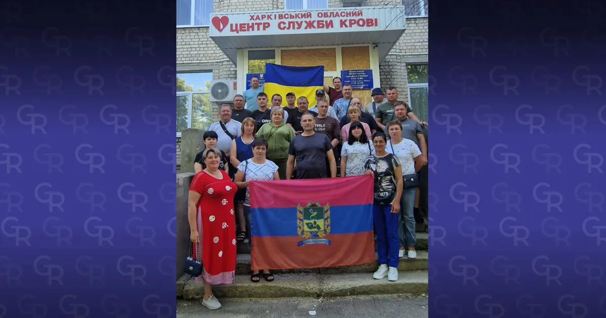 Фото: ФБ-сторінка Інни Іванової Нововодолазький селищний голова привітав донорів громади зі Всесвітнім днем донора крові на порталі Gromada Group